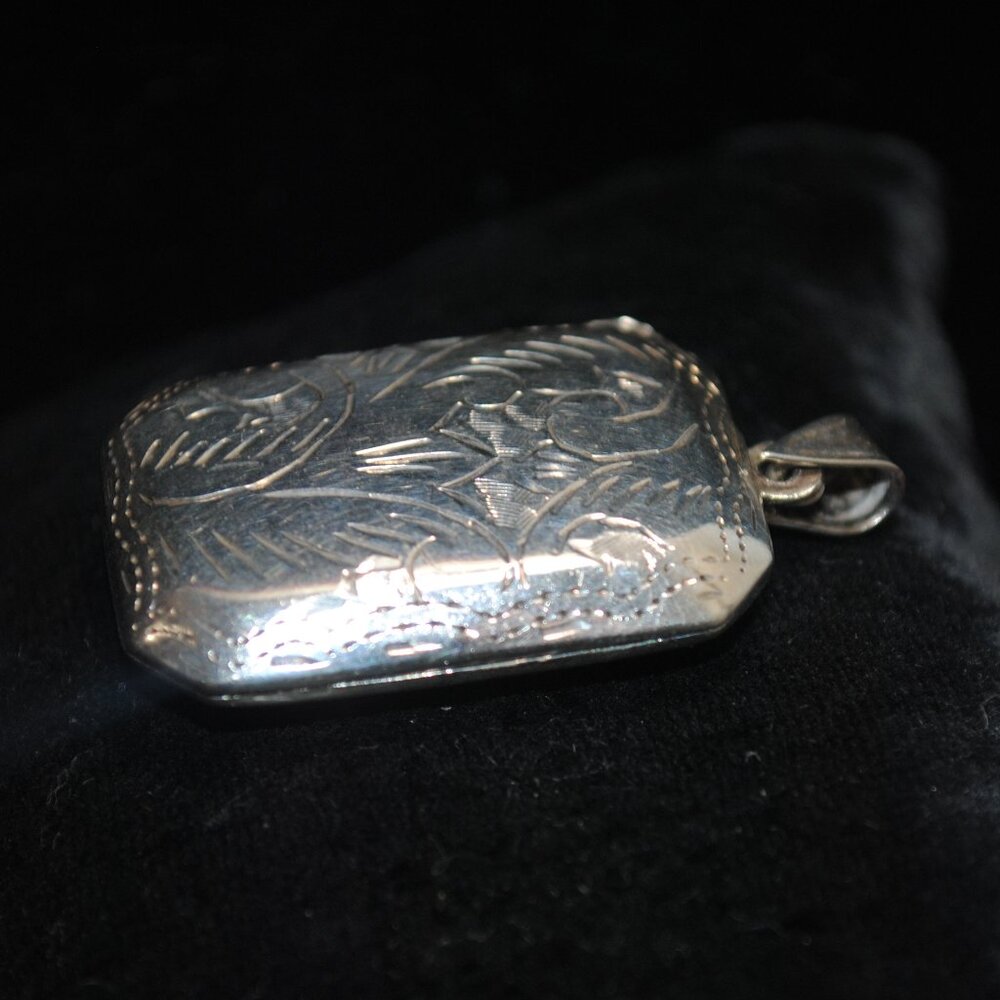 Vintage Sterling Engraved Rectangular Locket Pend… - image 2